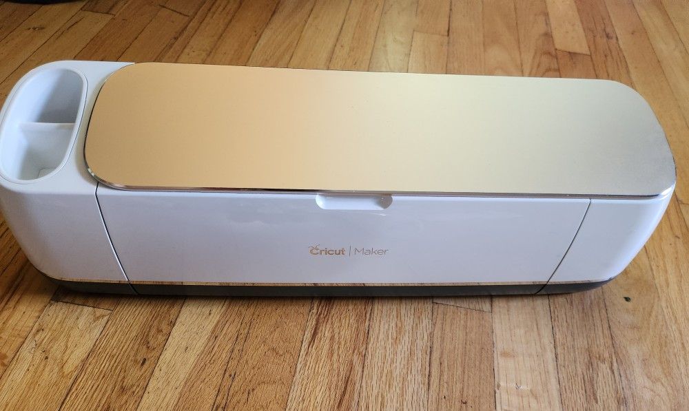 CRICUT MAKER Smart Cutting Machine W/ Tools & Vinyl Rolls