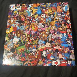 Disney Collector Pins Puzzle - 750 Pieces 