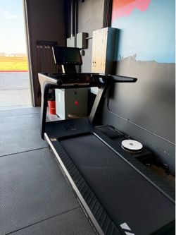 **BRAND NEW** CENTR TS7 TREADMILL