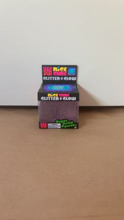 Needoh Nice Cube Glitter & Glow