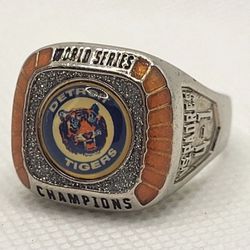 Detroit Tigers MLB 1984 World Series Champions Coors Light Limited Edition Ring