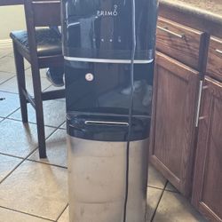 Water Dispenser 
