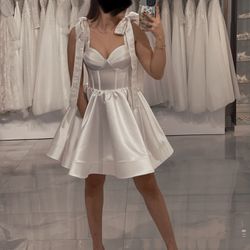 Brand New Wedding Dress Thumbnail