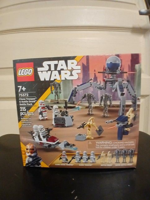 LEGOS STAR WARS CLONE TROOPER & BATTLE DROID BATTLE PACK