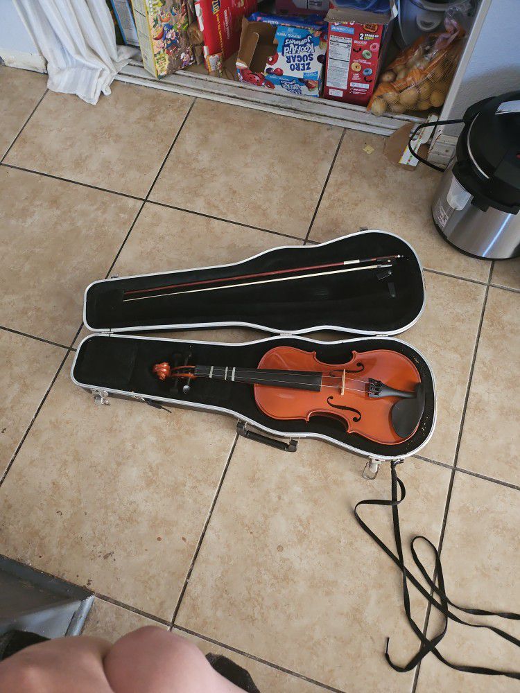 Violin, With Case and Bow