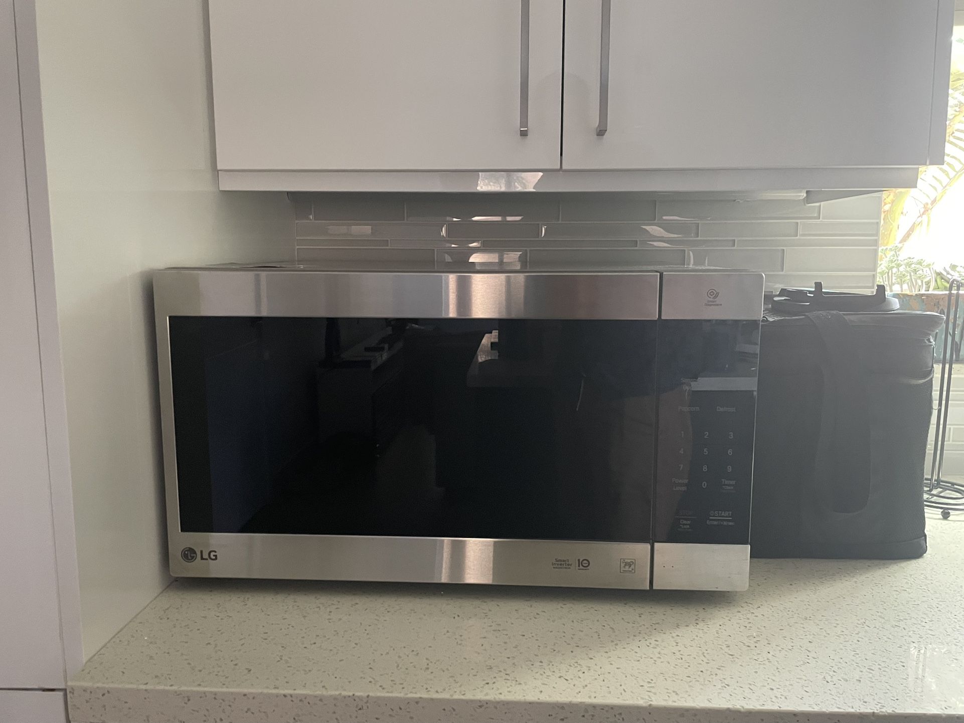 LG Microwave