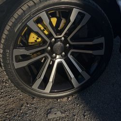 24 Inch 6 Lug Wheels And Tires RAM GMC