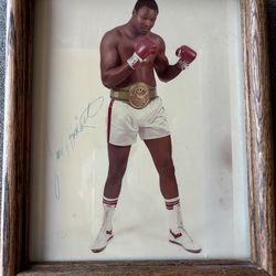 Autographed photo Larry Holmes