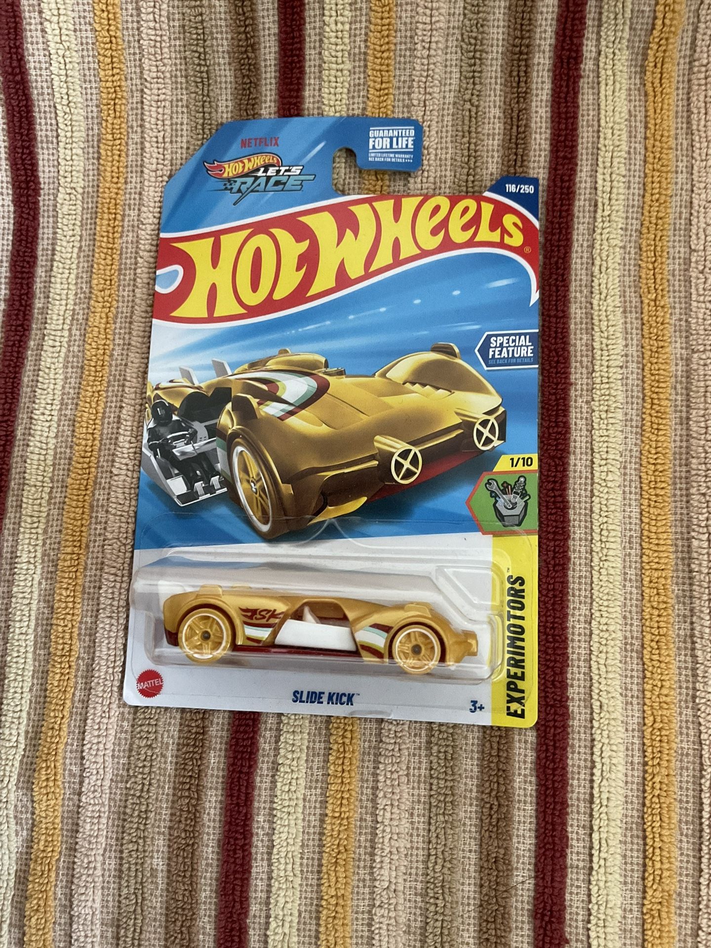 Hot Wheels Slide Kick