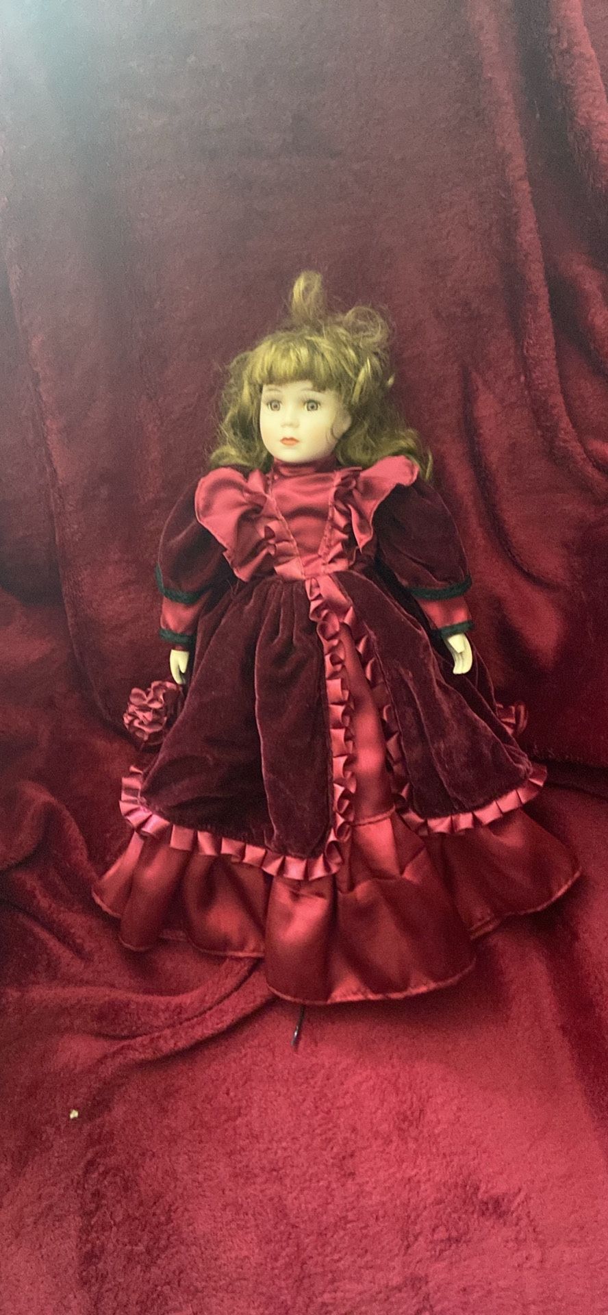 🧸 Porcelain Doll for Sale – $15 – Vintage Style!