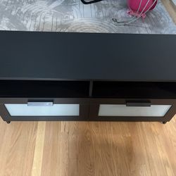 IKEA tv Stand 