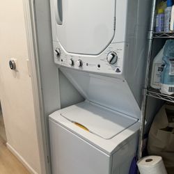 GE Laundry Set Dryer/washer