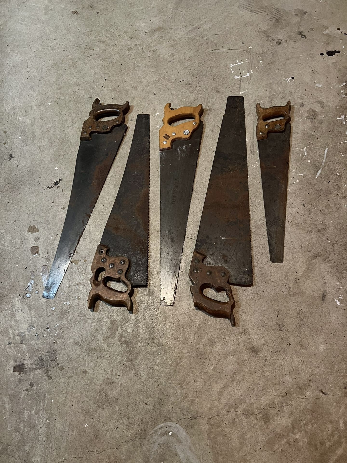 5 Vintage Hand Saws