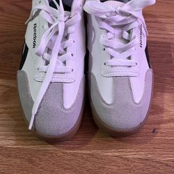 Reebok Shoes  Women 7.5