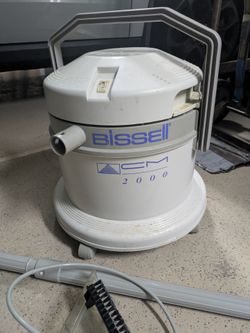 Bissell carpet steamer with stair tool