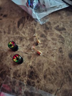 Earings