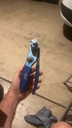 Lg DMC crimping tool