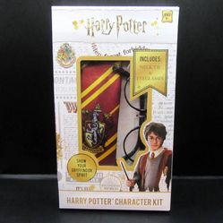 Harry Potter Character Kit with Griffindor Necktie and Eyeglasses