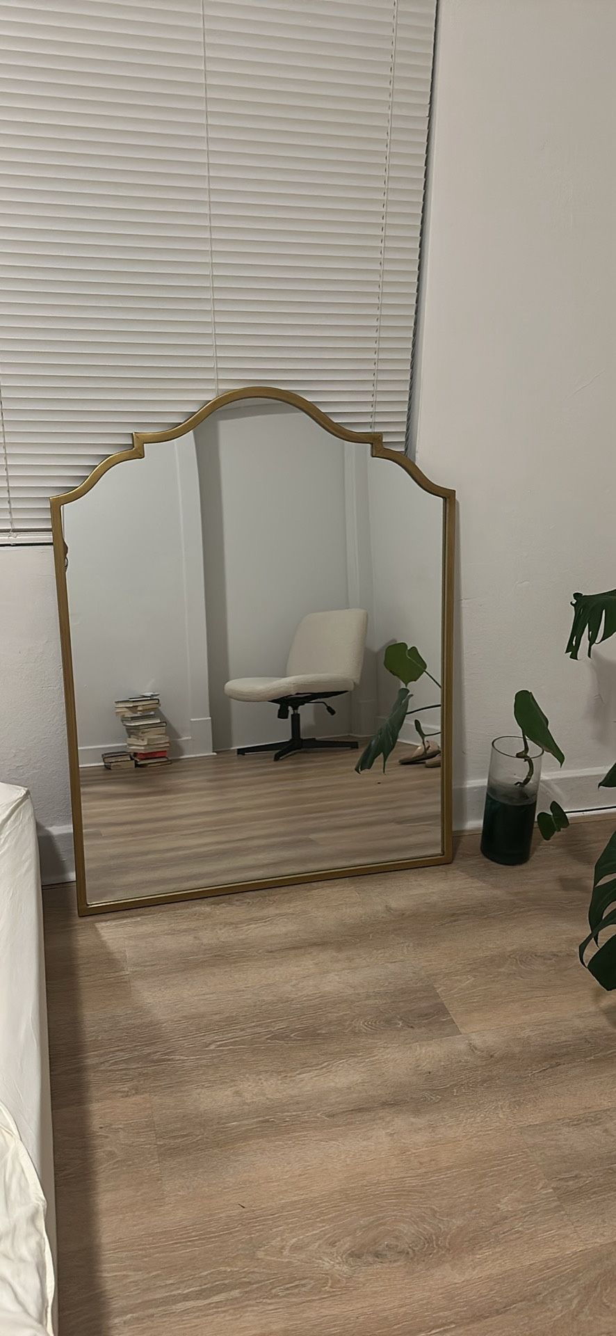 Mirror 