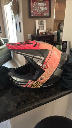 hjc off road helmet size youth m