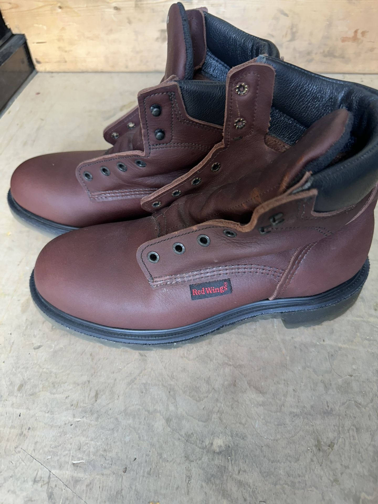 Red  Wings 9,5 Boots 