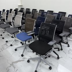 🔥 LIKE-NEW STEELCASE THINK V2 CHAIRS - 50+ AVAILABLE! STARTING AT $350🔥