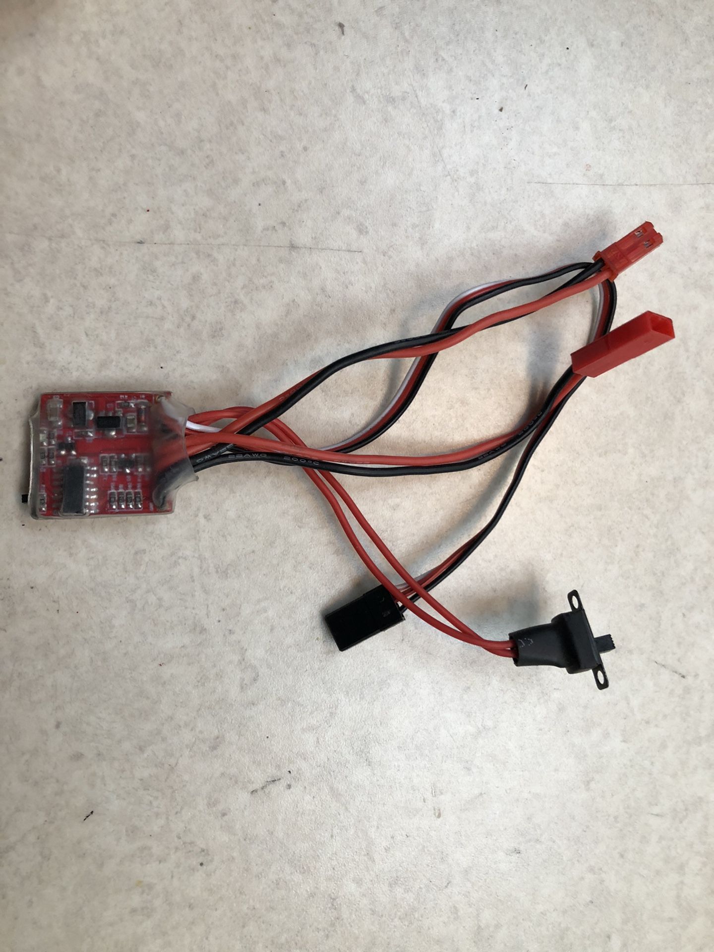 Rc winch controller connector