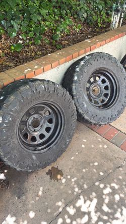 I have two Offroad rims 17 inch 5 x 5 tbolt pattern