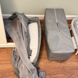 Baby Play Pen With Changing Top/Bassinet 