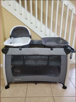 Dream On Me Princeton Deluxe Nap 'N Pack Play Yard