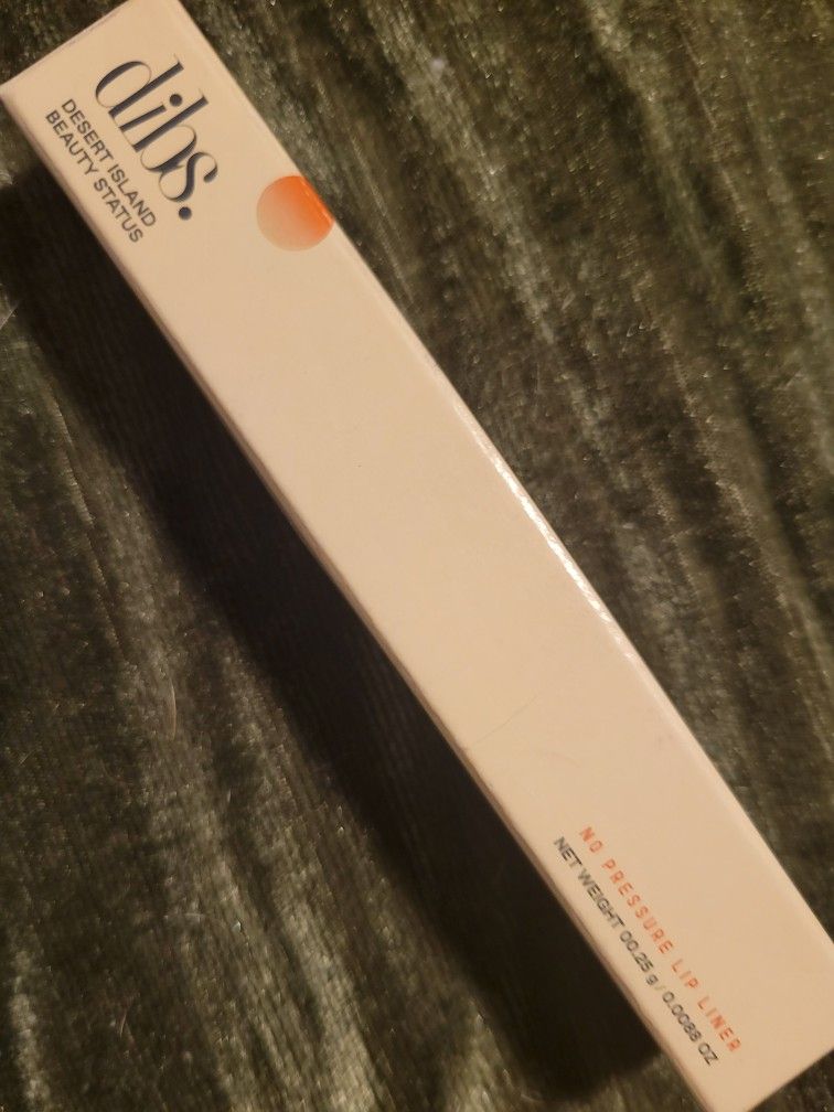 New In Packaging Dibs Lip Liner