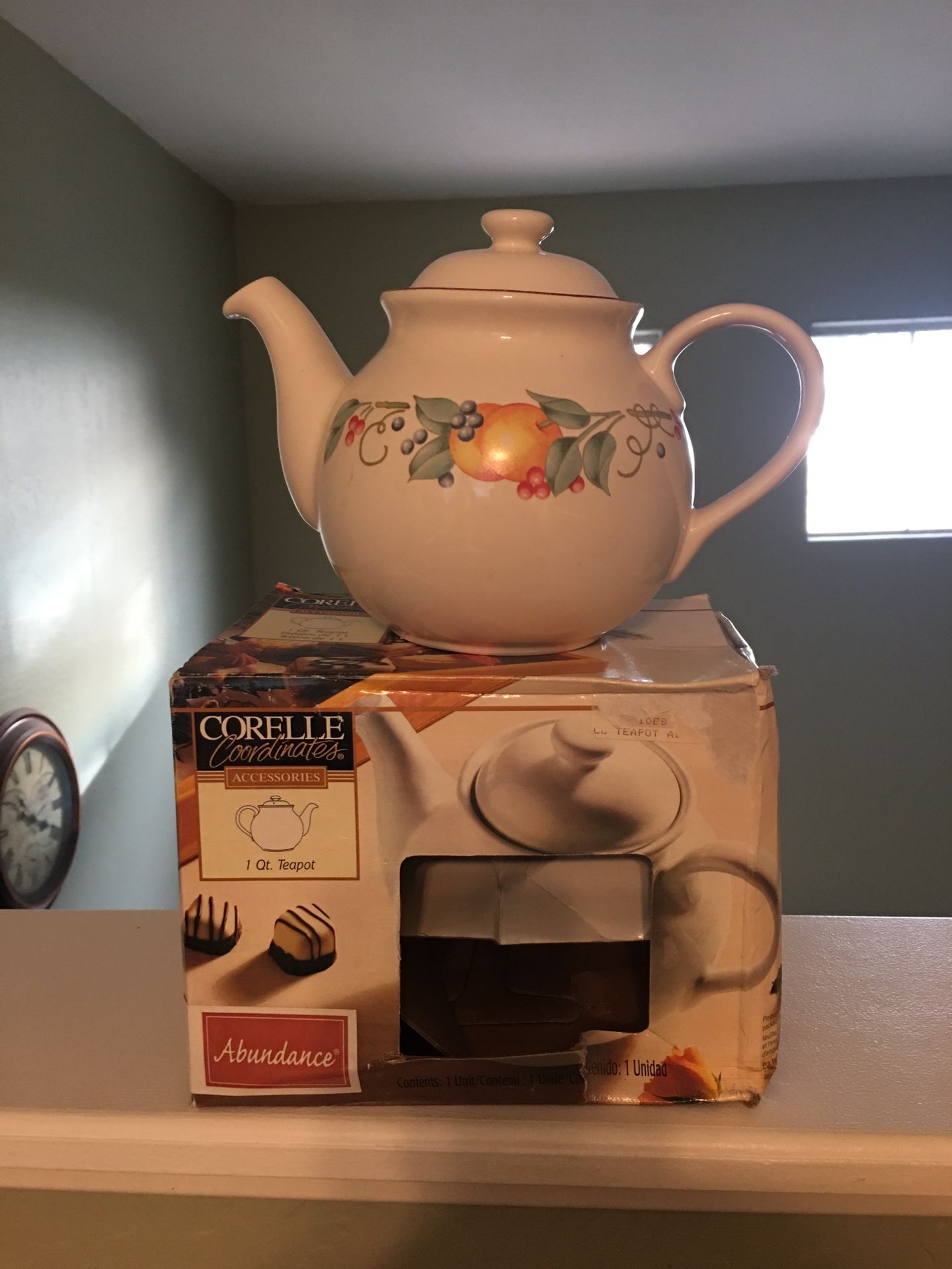 Correlle Teapot