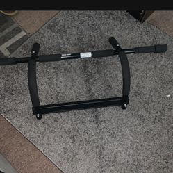 Pull up bar
