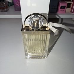 Women Chloe Love Story