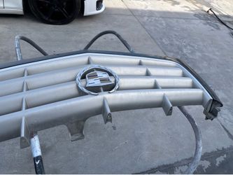 02-06 Cadillac Escalade 02-06 main grill