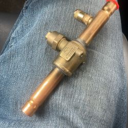 Mueller AP17860C Ball Valve, 3/8 ODS X 1/2 Dia Full Port Drilled Tapped W/ Access Cyclemaster