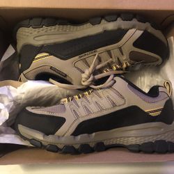 Skechers Memory Foam New 9 1/2