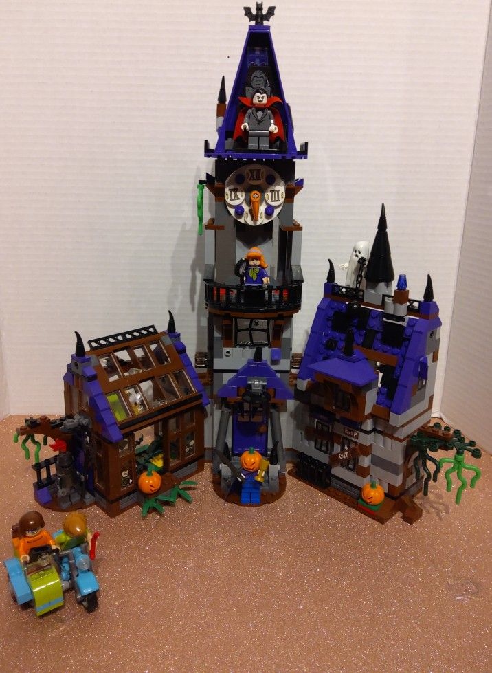 LEGO Scooby Doo: Mystery Mansion (75904) Incomplete Read Description