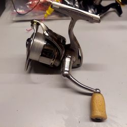 Daiwa Exist 2506 With Rcs Knob Cork