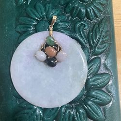 Gold jewelry for sale one large, genuine, jade pendant, real London blue top has earrings one genuine smoky top has large 22 carat ring and 10k yell