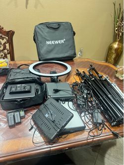 Neewer photography lights
