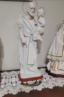 Saint Joseph with Child Jesus Religious Statue