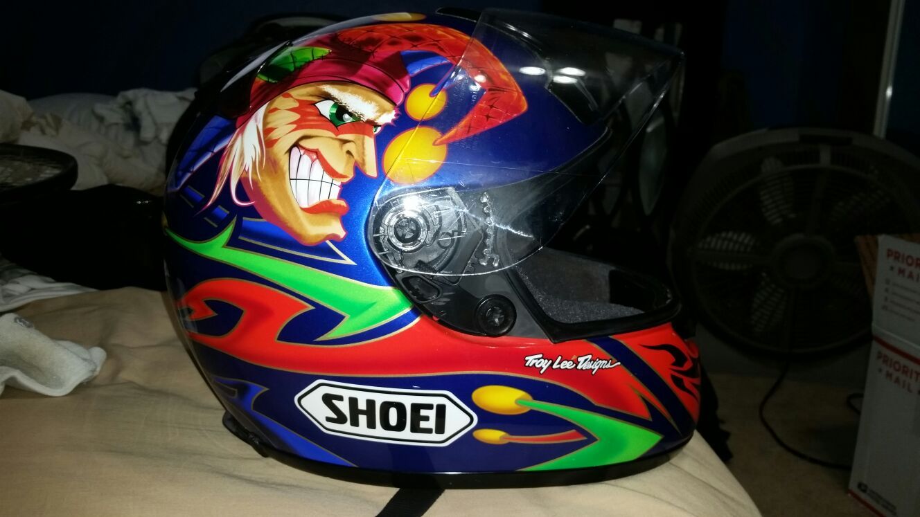 Troy lee designs Shoei "joker" helmet