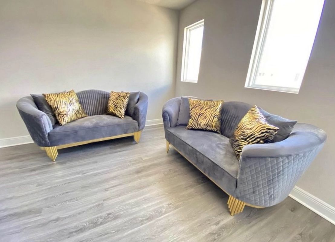 Mazdah Velvet Sofa & Loveseat (2 Colors Available)