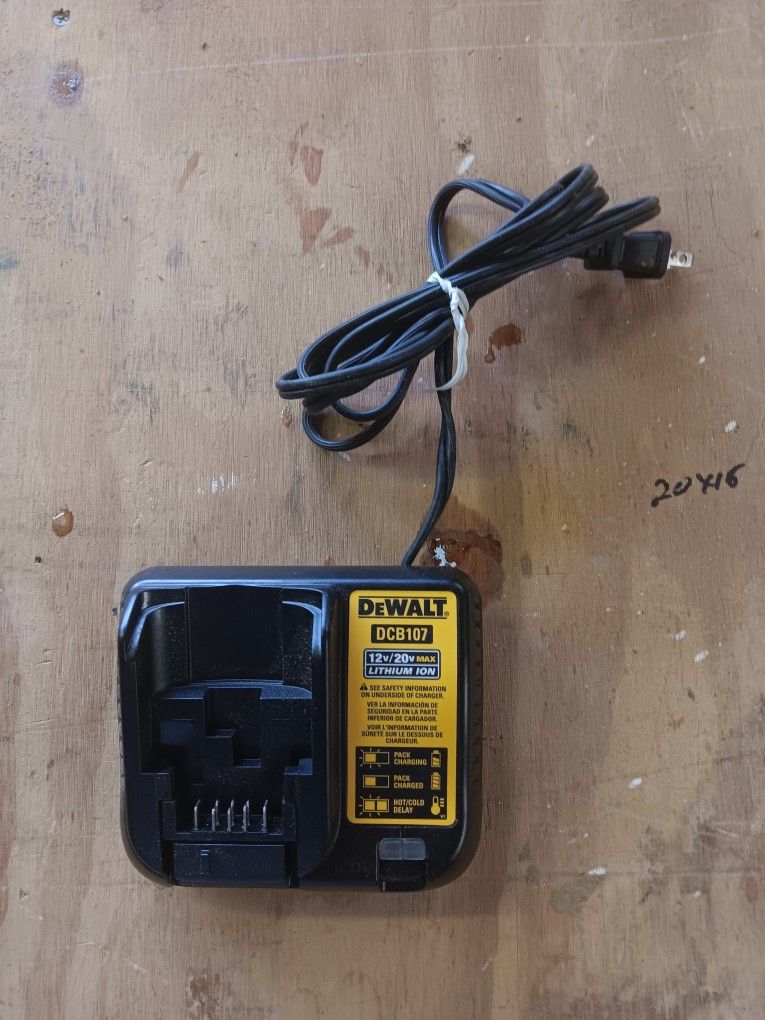 Dewalt Battery Charger
