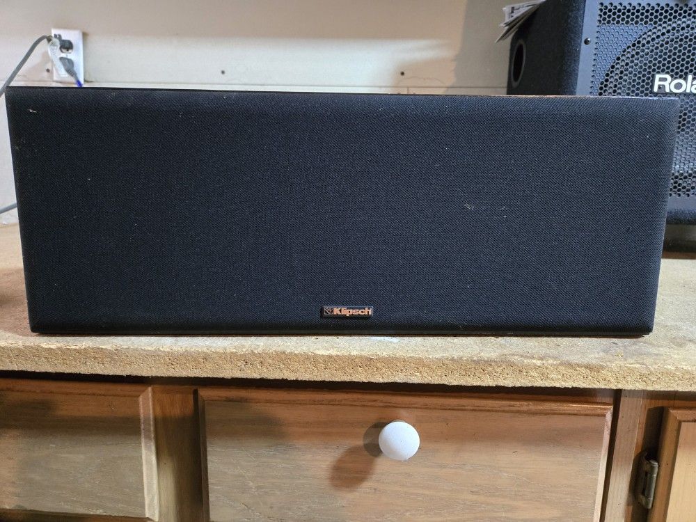 Klipsch KV3 center speaker