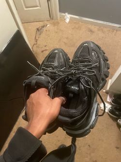 Black Balenciaga led tracks size 41