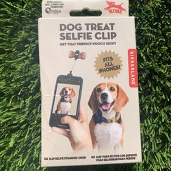 Kobe Dog Treat Selfie Clip