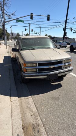 2000 Chevrolet C/K 3500 Crew Cab