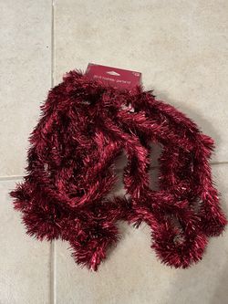 20 Ft Sparkly Red Christmas Garland
